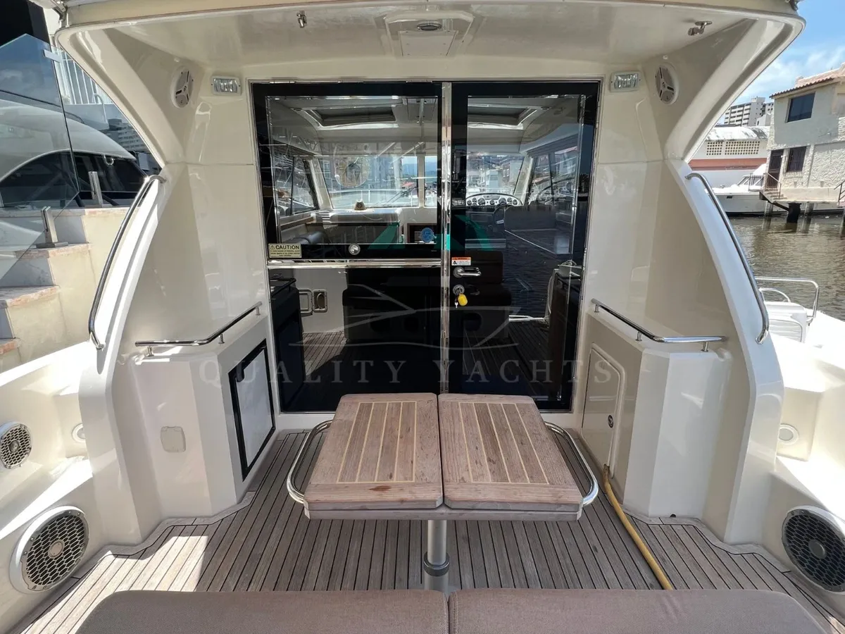 Riviera 36 Sport